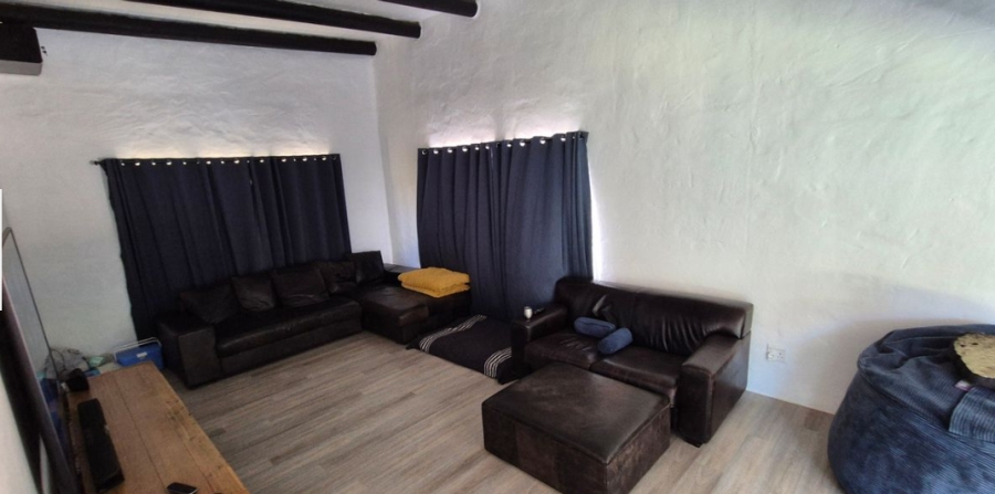 5 Bedroom Property for Sale in Cape Farms Western Cape